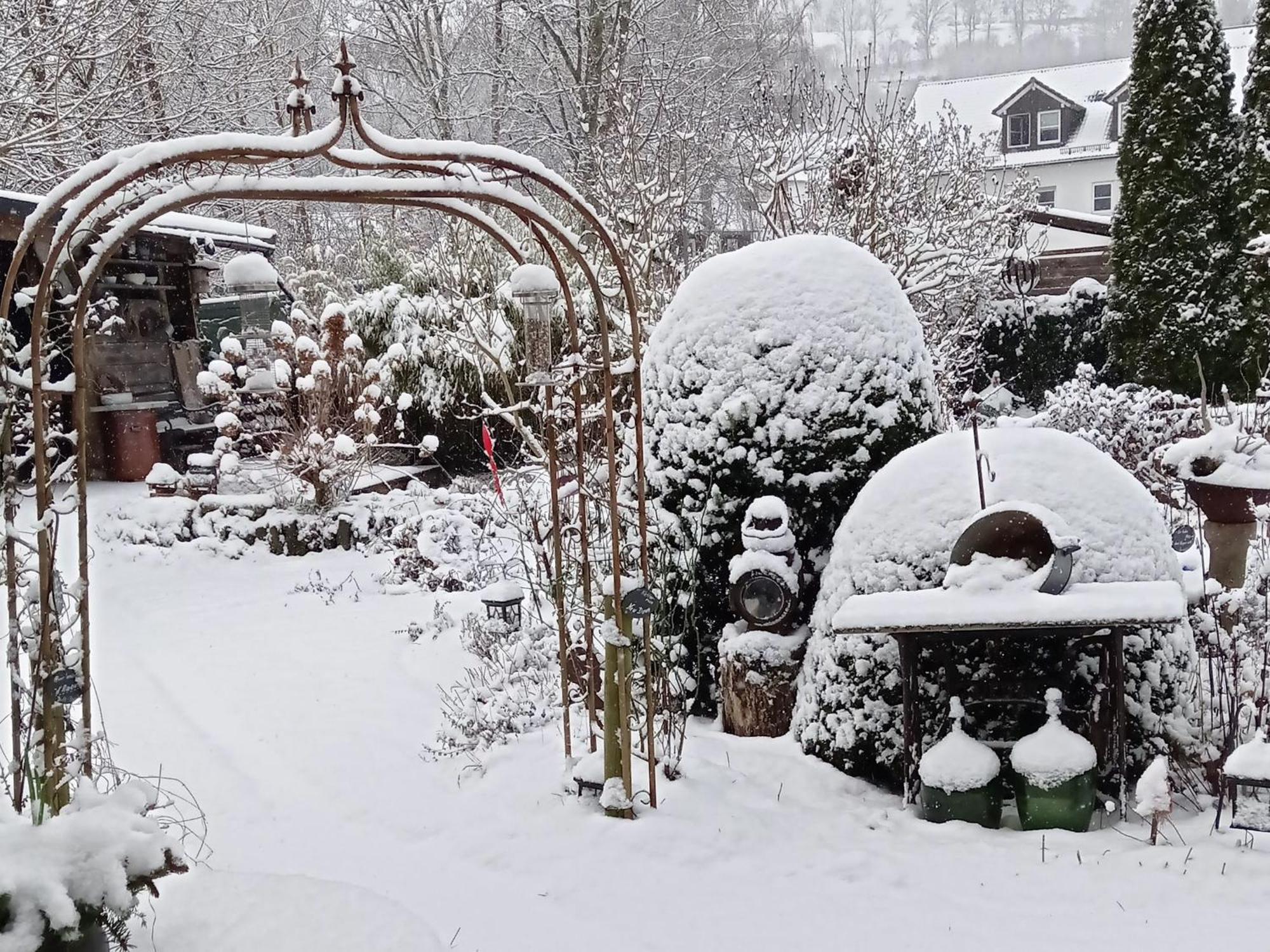 Ferienwohnung Sauerland Burgfenster Lennestadt Exteriör bild